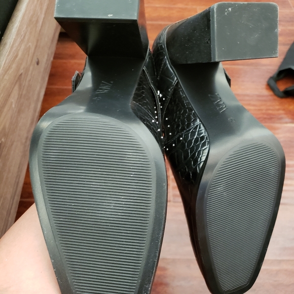 Used only twice - Picture 4 of 4